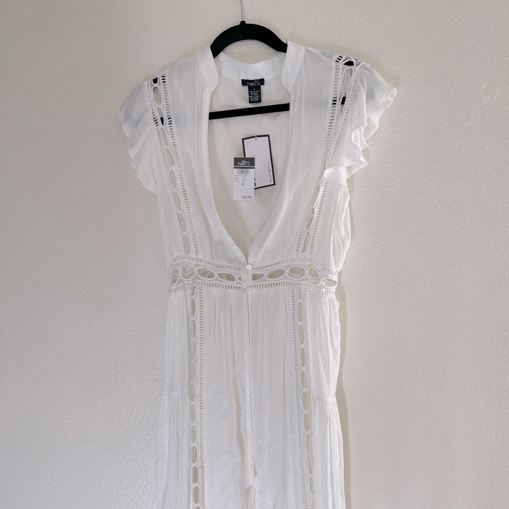 Brand new Rue21 duster. Size S